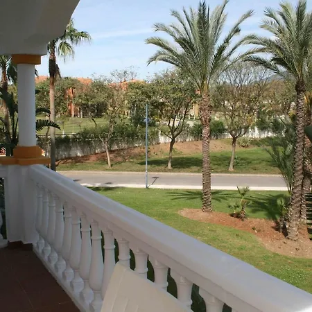 2 Dorm. Puerto Banus Apartment *