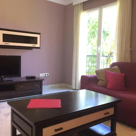 Apartment 2 Dorm. Puerto Banus